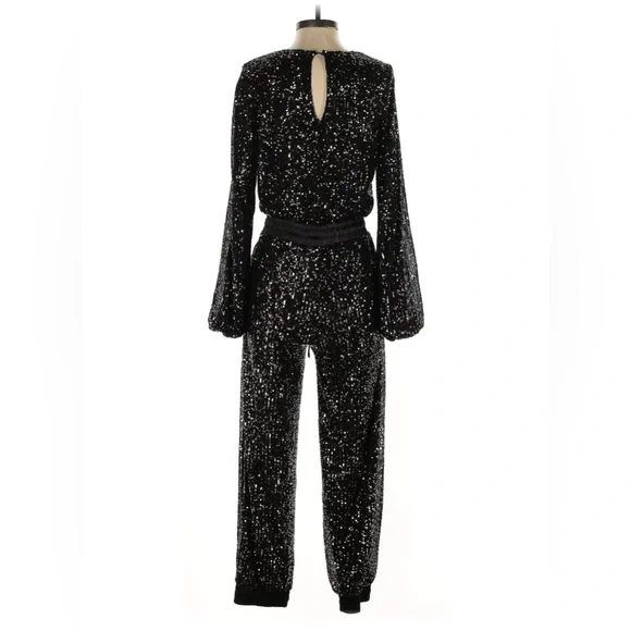 Aaron & Amber Long-Sleeve Sequin Jogger Jumpsuit - Picture 6 of 7